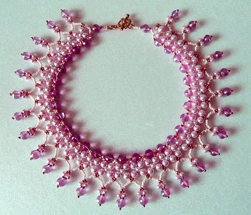 free-beading-pattern-necklace-1