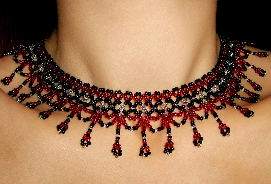 free-tutorial-pattern-beaded-necklace-1