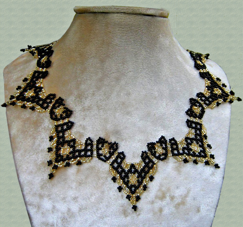 Free pattern for necklace Selena - Beads Magic.
