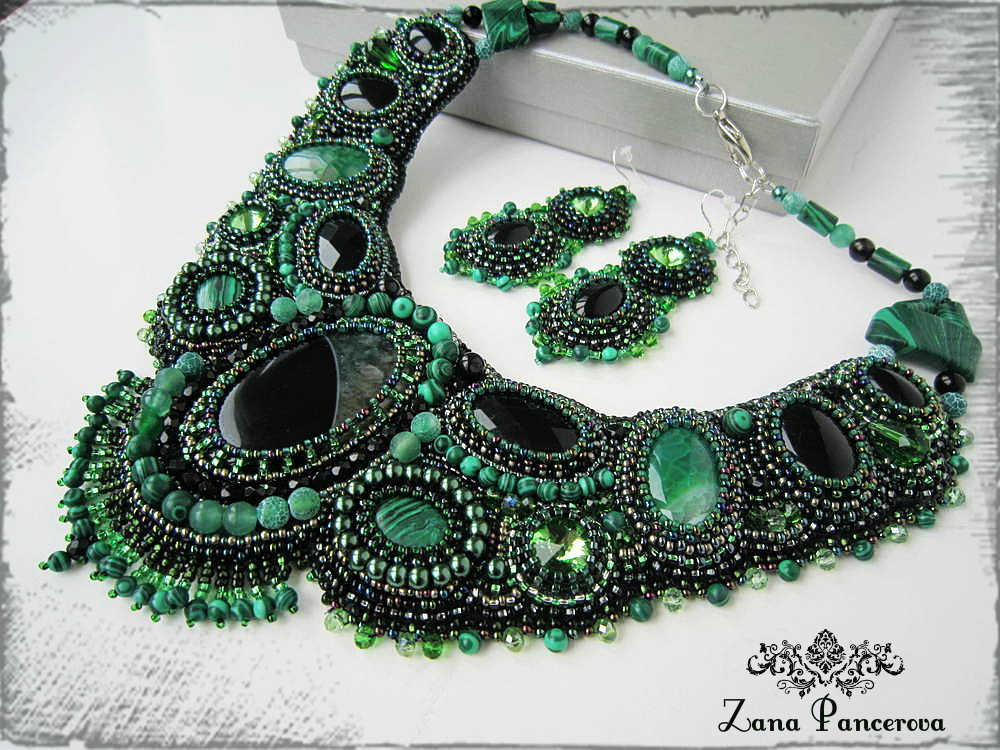 necklace-beadsmagic-embroidered-2