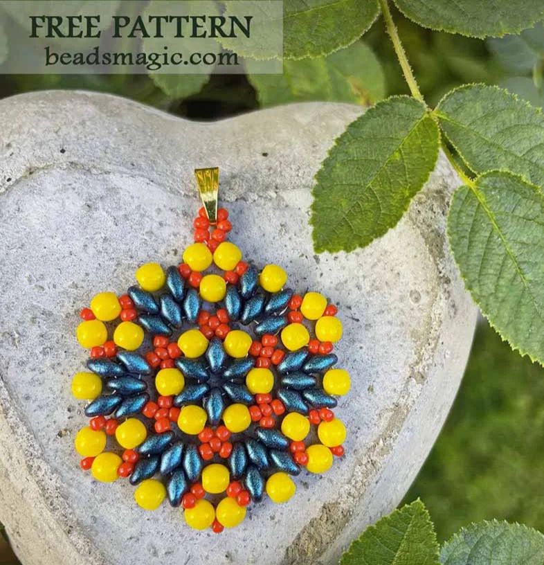 Free pattern for pendant Aria.
Pattern in our Highlights ⬆️⬆️⬆️