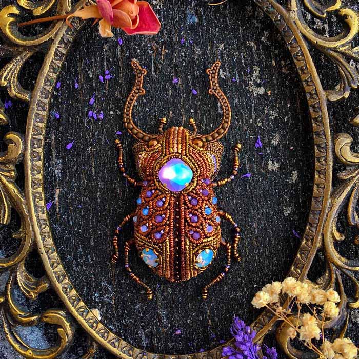 bead embroidery artist, beaded insects, Swarovski, Preciosa crystals, fire polished beads, pearls, natural stones, bugles, cannetille, seed beads Toho, Miyuki, bead embroidery, embroidery, filigri work, embroidered insect