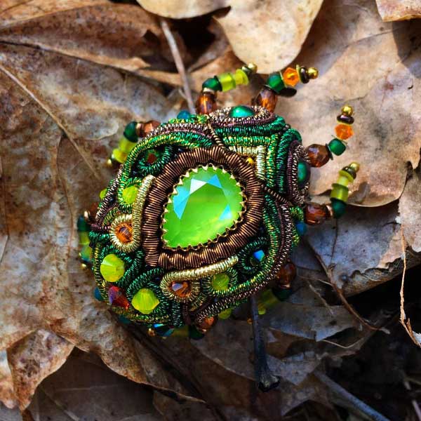 Amazing beaded insects by Lana Evgan | Beads Magic