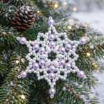 Free beading tutorial for Snowflake free beading tutorial, diy snowflake, seed beads, snowflake tutorial, snowflake pattern, diy beads, diy christmas, christmas ornament, beadwork, beading, beadweaving, new year bead pattern